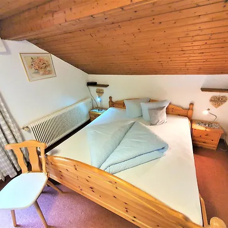 Stubai * ניוסטיפט אים סטובאיטל