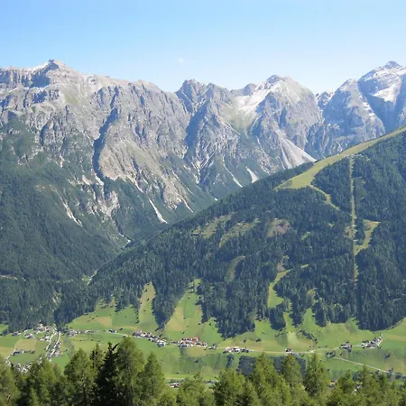 בית נופש Stubai *